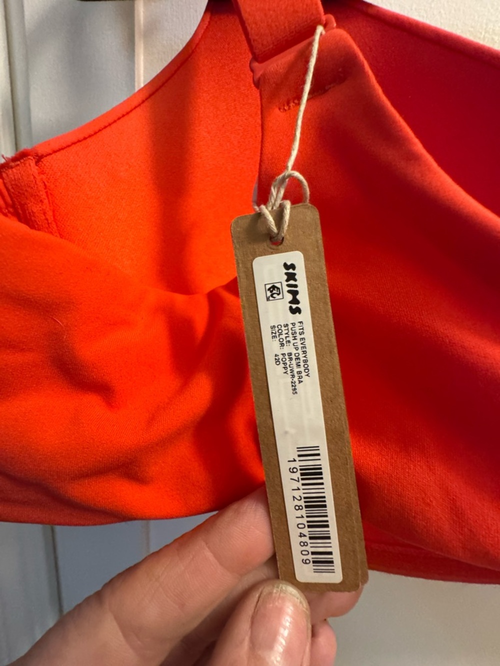 SKIMS Molded push up Demi Bra in Bright Orange - Picture 3 of 6